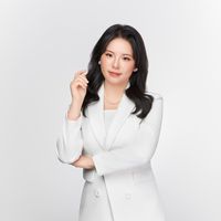 刘雨昕公开头像